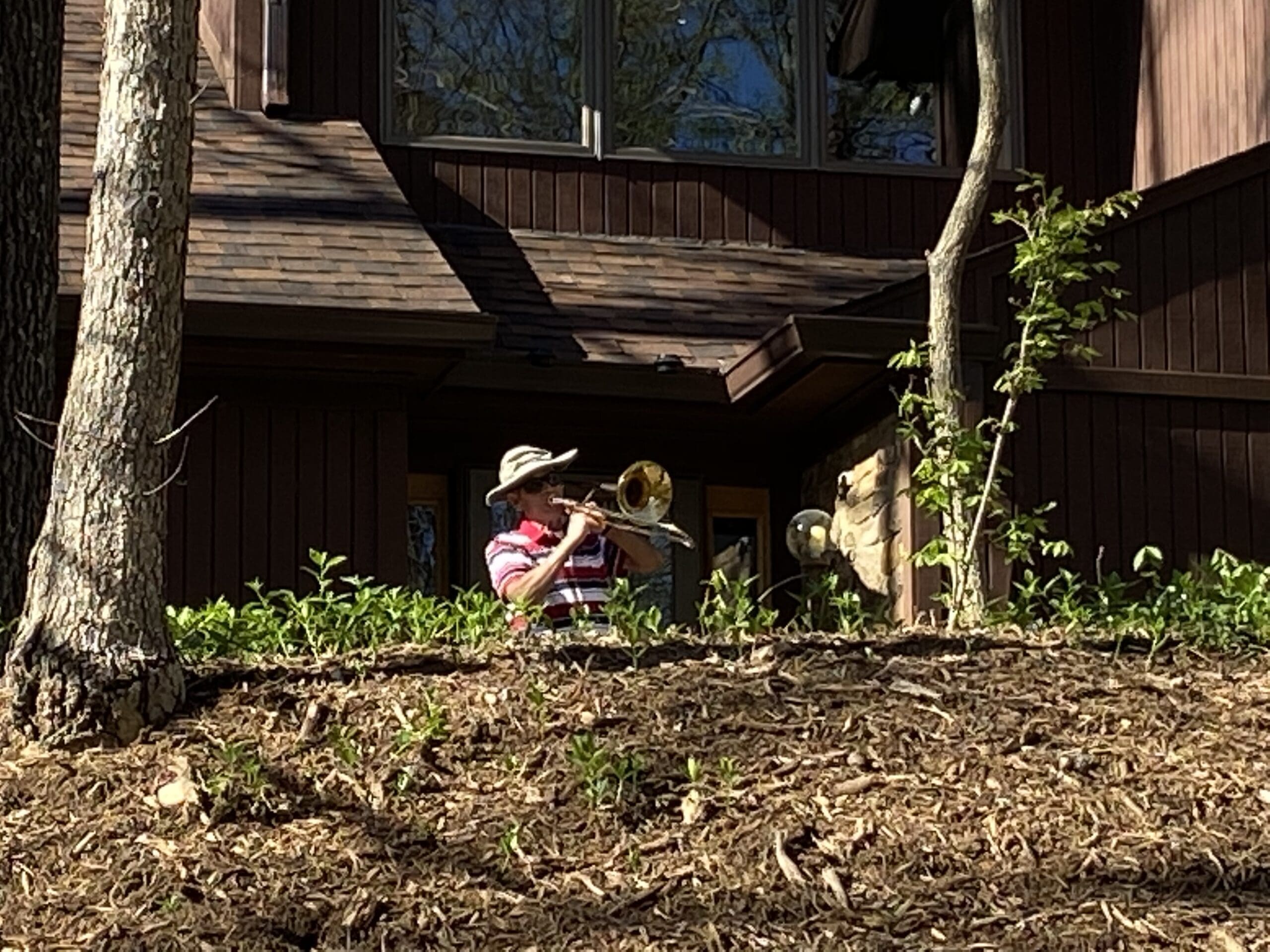Ed Griffin plays hymns, patriotic songs and other favorites to raise the spirits of his friends — and himself — in a time of social distancing.